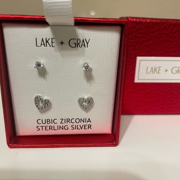 Heart CZ Sterling Silver Earring - Picture 2 of 2